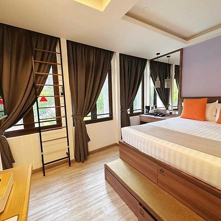 Champion Hotel City Сингапур Экстерьер фото